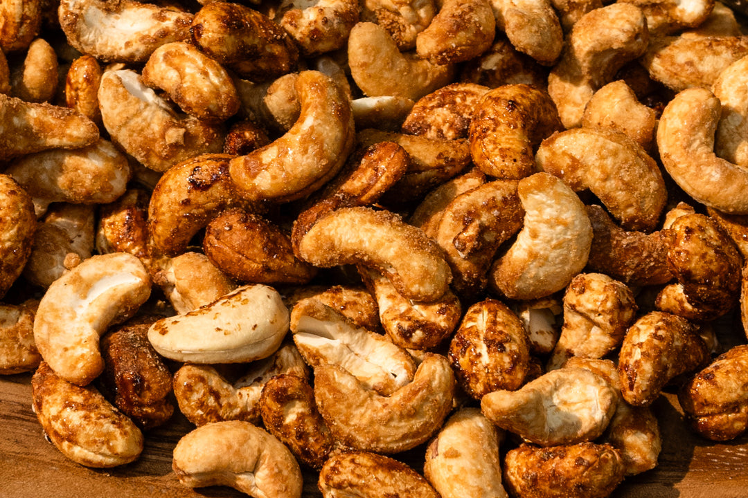 Cashew nuts coated with Coconut nectar