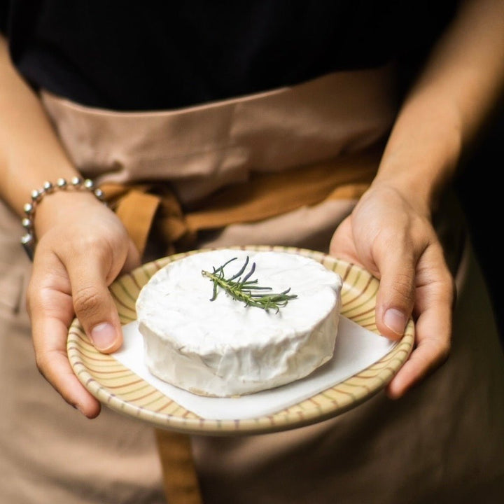 Kashew Kamembert – Vegan Aged Camembert Cheese Made From Organic Cashew Nuts - Kashew Cheese Deli