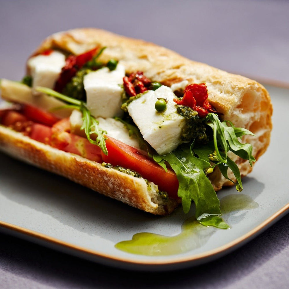 Mozza Pesto Sandwich - Kashew Cheese Deli